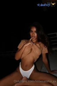 Littlesassha_xx - I need help