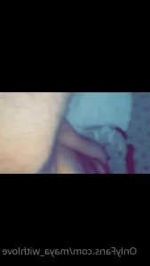 Maya_withlove - مووولعه بس شي كثير بيشهي مين