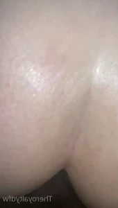 Theroyaltydfw - Me amp blahgigi luv playing in the bed together G G