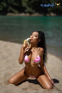 Rebeccachen - I m curious what is your love language
