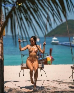 Rebeccachen - let s just say thank god the windows are tinted