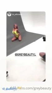 Greybeauty - My pussy is soaked for you