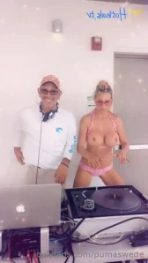 Pumaswede - Onlyfans is being weird lol if you unlock any 2 locked