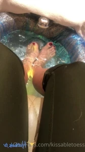 Kissabletoess - It was a rough workout Only a good footboy could tell