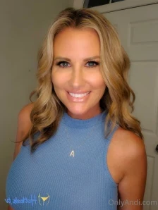 Onlyandifree - There are OVER 1000 XXX NUDE pics amp clips on my VIP