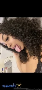 Nunudepina - Who wants to face time Message Me