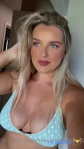 Sleepingdragon_02 - Woke up early to cook lunches for the week but it