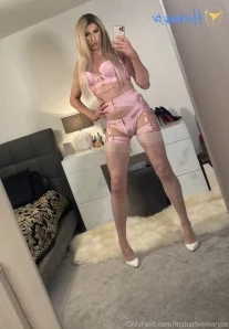 Msbarbiemaryse - Feeling lonely and horny who wants to take care of me