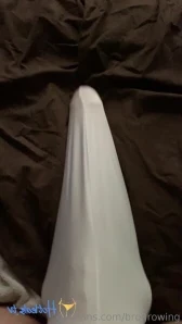 Brogrowing - Cant sleep too horny