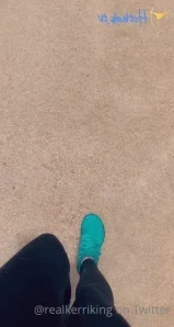 Realkerriking - I love how weak you get for me Let s play an edging