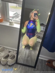 Leah_mifsud - It s FRIDAYYYY