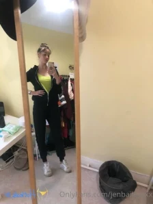 Jenbaileyxxx - Cum decorate the Christmas tree wiv me would you like