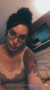 Barbiesinsxxx - just waiting for something