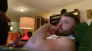 Squatgnat - Just beatin it Check out the next video for the mess it 