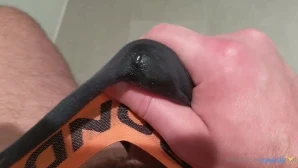 Squatgnat - Who s suckin on it