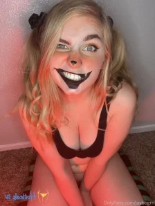 Jaybbgirl - I installed a pole