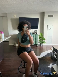 Biabunnyy - sneak peak of the set of pics I m sending out tonight