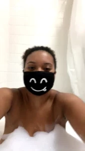 Maskedoppai - Who s hopping in the shower with me No funny business