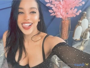 Abella_anderson - Waiting for you in my dms