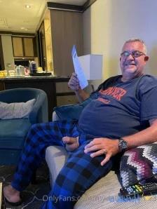 Mydaddyandme3 - Love my hut sexy boy sucking daddy s cock for hours