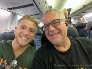 Mydaddyandme3 - Nothing like coming home after work to see my husband