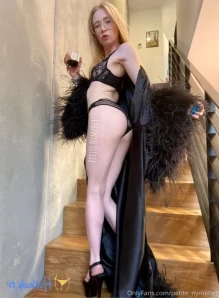 Petite_nymphet - A fun mutual masturbation video of me amp Luna Sparks part 3