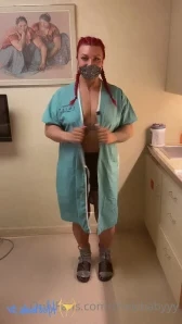 Chelcbabyyy - Damn my titty looks good here hahah