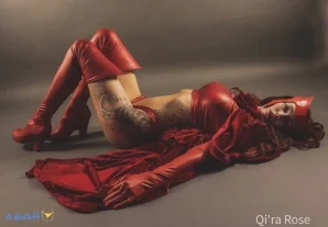 Qirarosefree - I was a naughty girl and made this TikTok naked