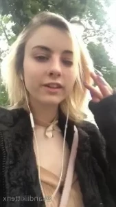 Kandiikitten - they do anything 4 klout