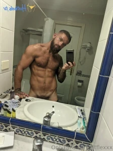 Fitscottflex - Been making replicas of my dick again who s ready to