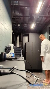 Fitscottflex - Volume up Who s gonna swallow all this cum off my cock