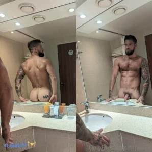 Fitscottflex - Took some naughty selfies for you Keep swiping if you