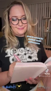 Rose_la_reine - INSANE DEAL 10 vids for 5 for the first fan to unlock