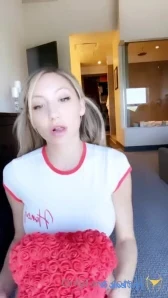 Haleybrooks18 - all i can think about is sitting on your face