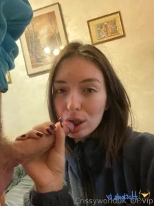 Crissyworld0k - Dedicato a tutti i miei fan schifosi sottomessi Siete