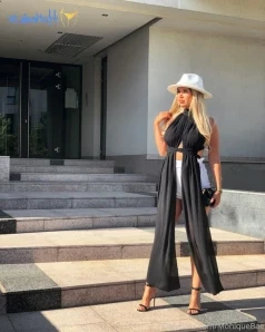 Moniquebaee - Can you put my booty to good use I feel so horny right