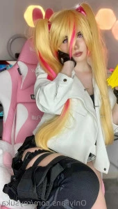 Reysuka - do you want me to bend over so you can fuck me or eat my ass