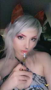 Foxxo - spank the bday foxxo for good luck