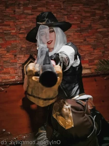 Pityk_cb - Always liked this cosplay the pants makes the pussy so easy