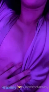 Xfemmefantasy - It s Kim s first time with a woman again D