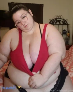 Veronikajade - feeling round