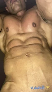 Xheraclesx - Rutina pesos en hotel grabe con un chico muy musculado y