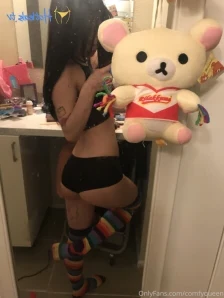 Comfyqueen - Just having a bit of n fun