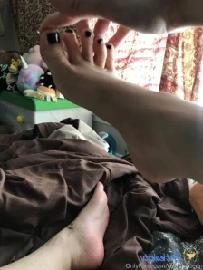 Comfyqueen - Eepy