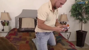 Savannahfoxxx - Oiled up assjob fucking my thick booty cheeks while I