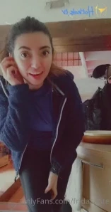 Fridasante - will you lift up my skirt NEW video