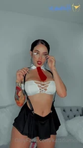 Kattdumont - MY SUPER BIRTHDAY LIVE SHOW IS TODAYY SEE YOU TONIGHT at