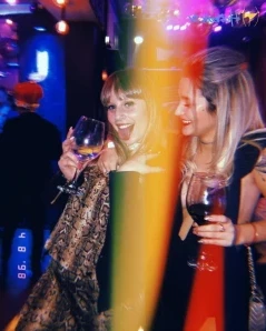 Abrilpazos - Espero que están pasando hermosa esta tarde de lluvia