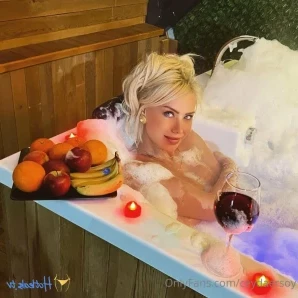 Ceydaersoy - Anlık ben Fanlarım yine çokkk şanslı Öyle şeyler