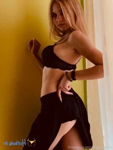 Christinaaries - Walking long strides on the ground completely naked